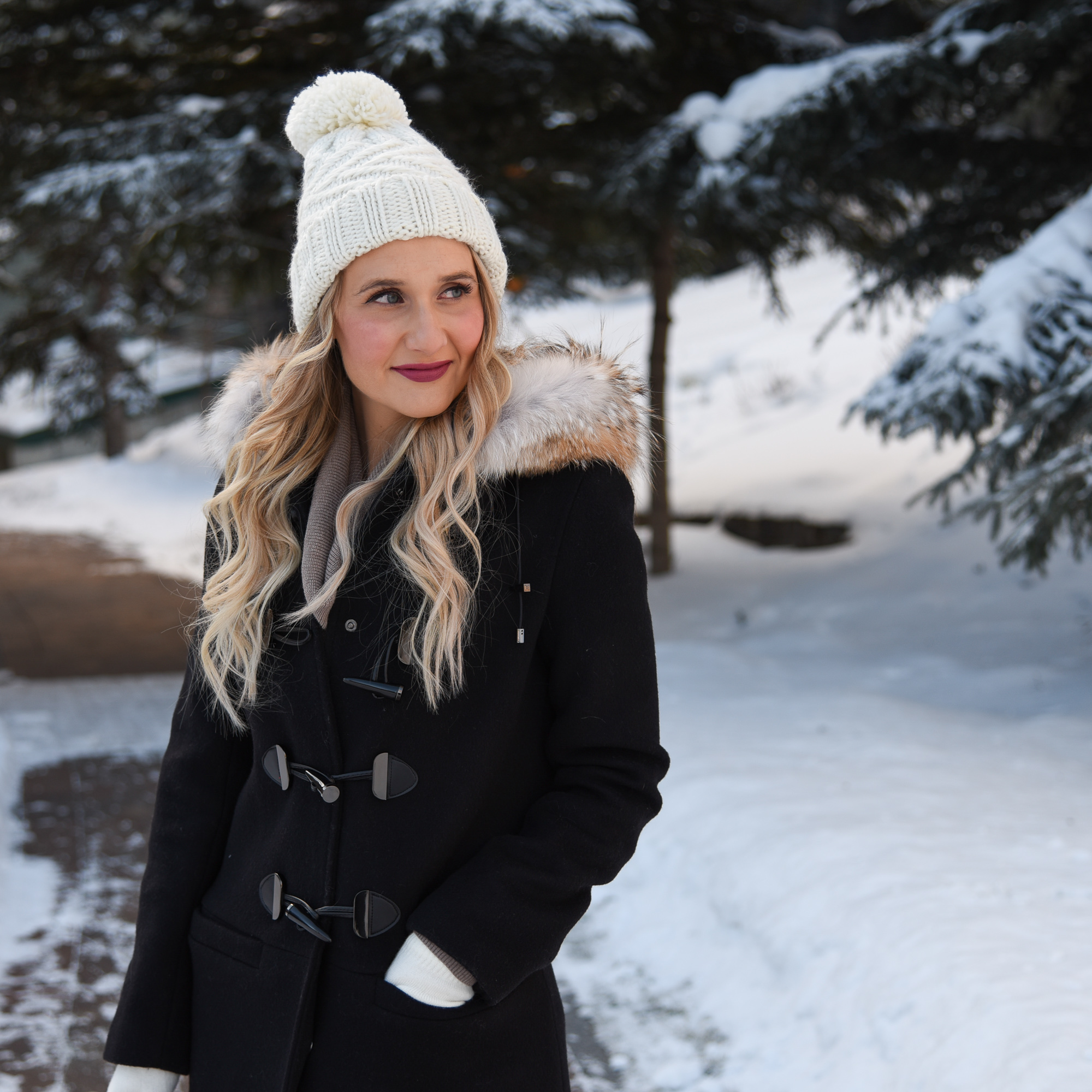 white pom beanie