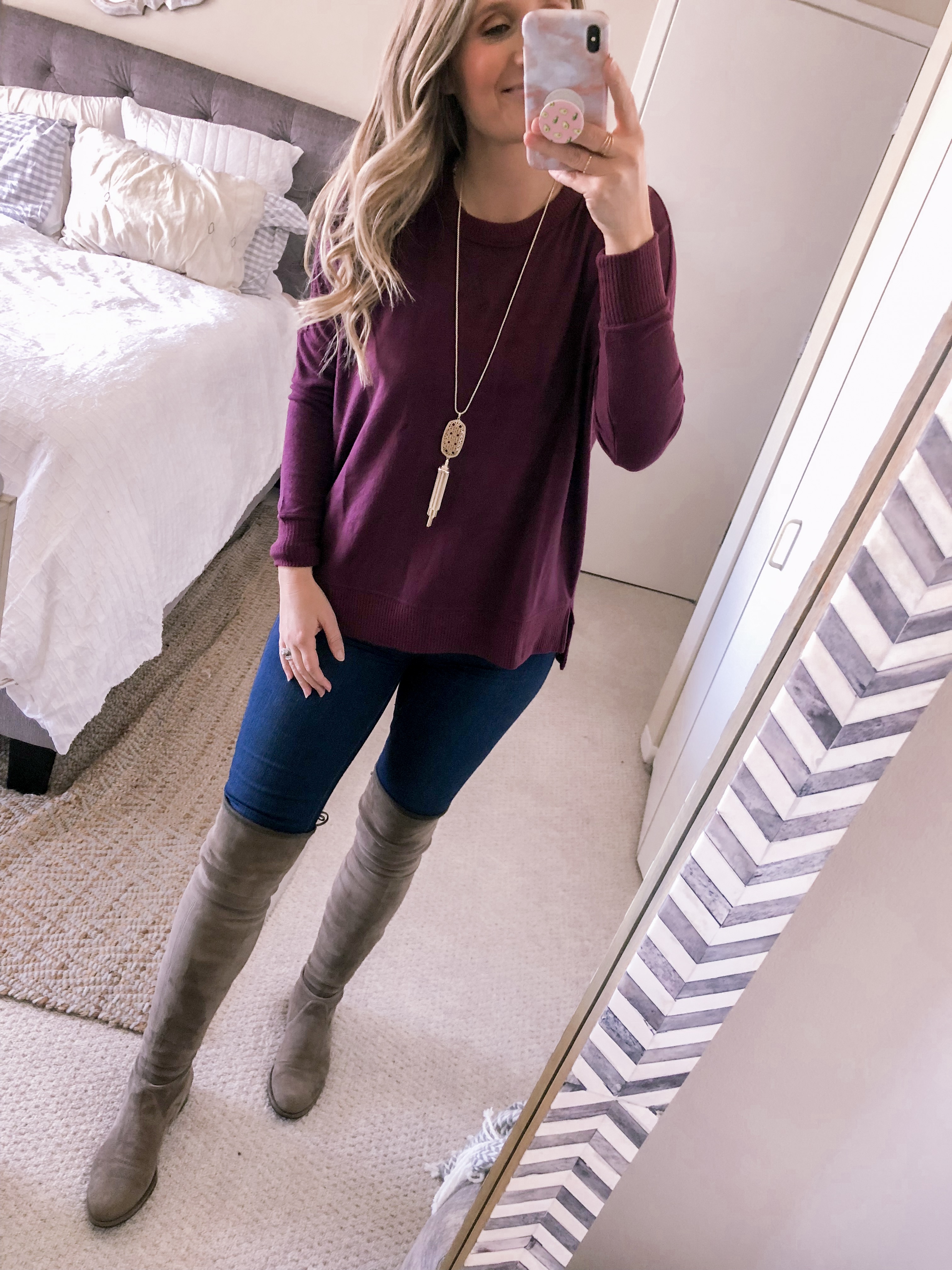 Burgundy Casual Dress with Tights Outfits (4 ideas & outfits