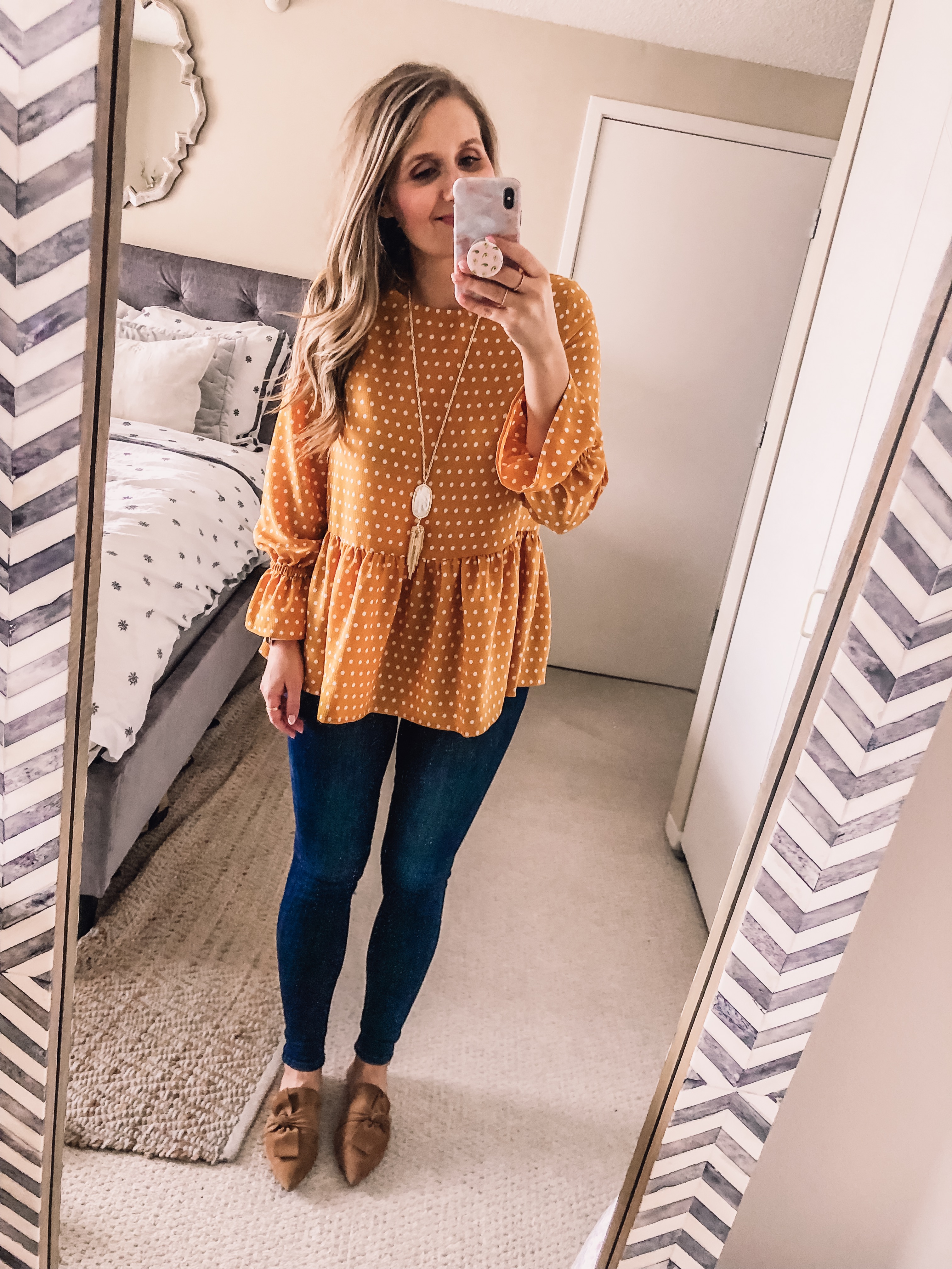 yellow polka dot top